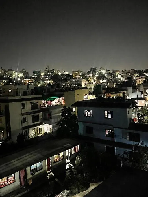 Appartamento Expediya Holiday House - Full Furnish 2 Bhk Roof Top Flat In Kathmandu